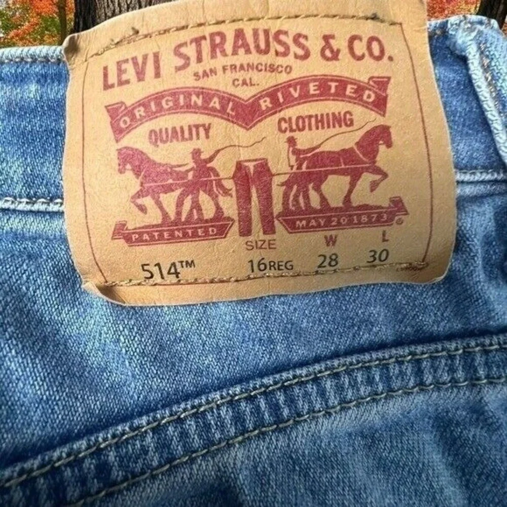Levi's‎ 514 Jeans Boys Size 16R 28x30 Straight Leg Medium Wash Blue Denim Jeans